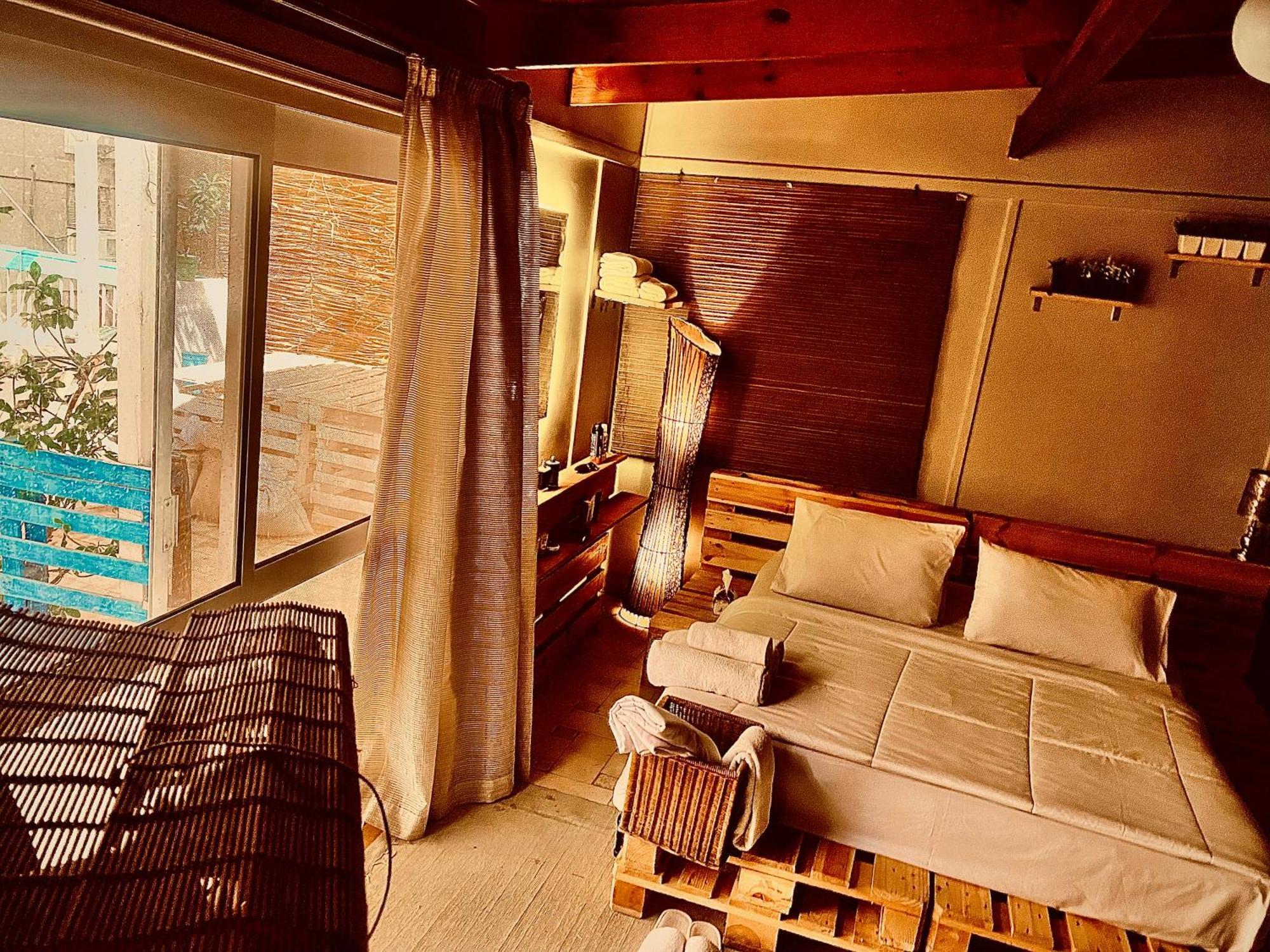 Airport Rooftop Club Luxurious Rooms And Studios Kairó Kültér fotó